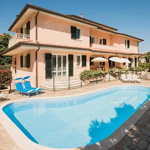 Bed & Breakfast Ohana, Lido di Camaiore
